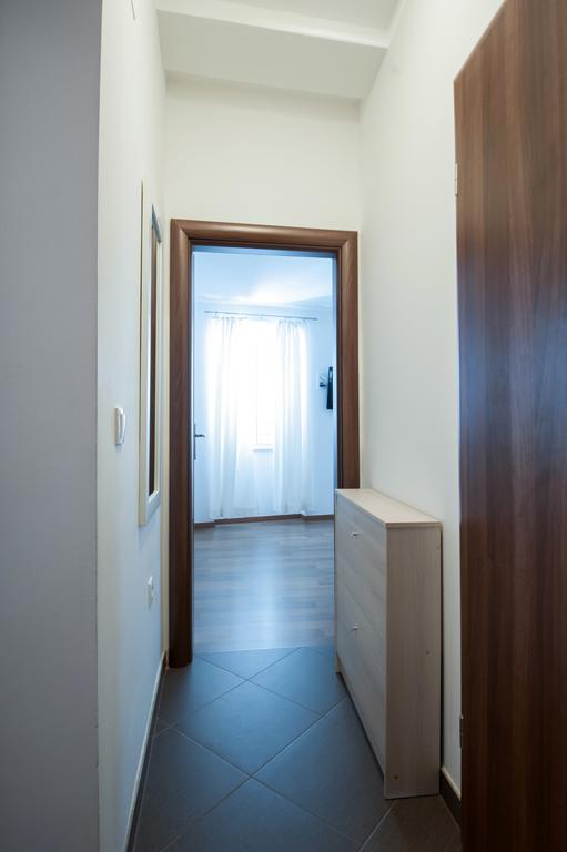 Rooms & Apartments 72 ซาดาร์ ห้อง รูปภาพ